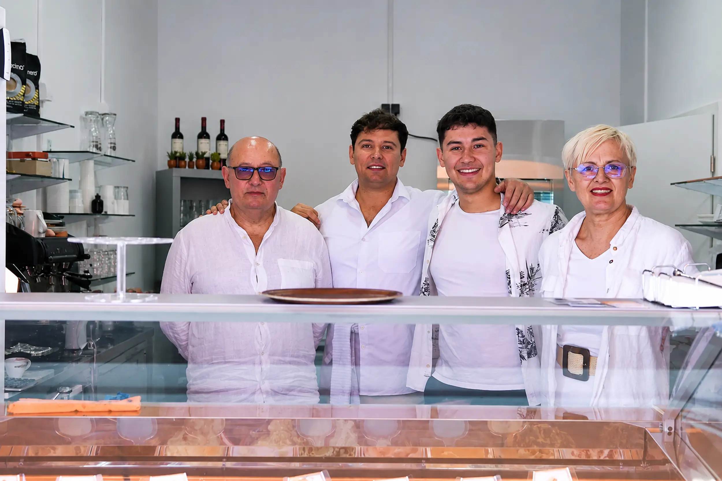 Die Familie Nappi im Eiscafé Eis Carlo