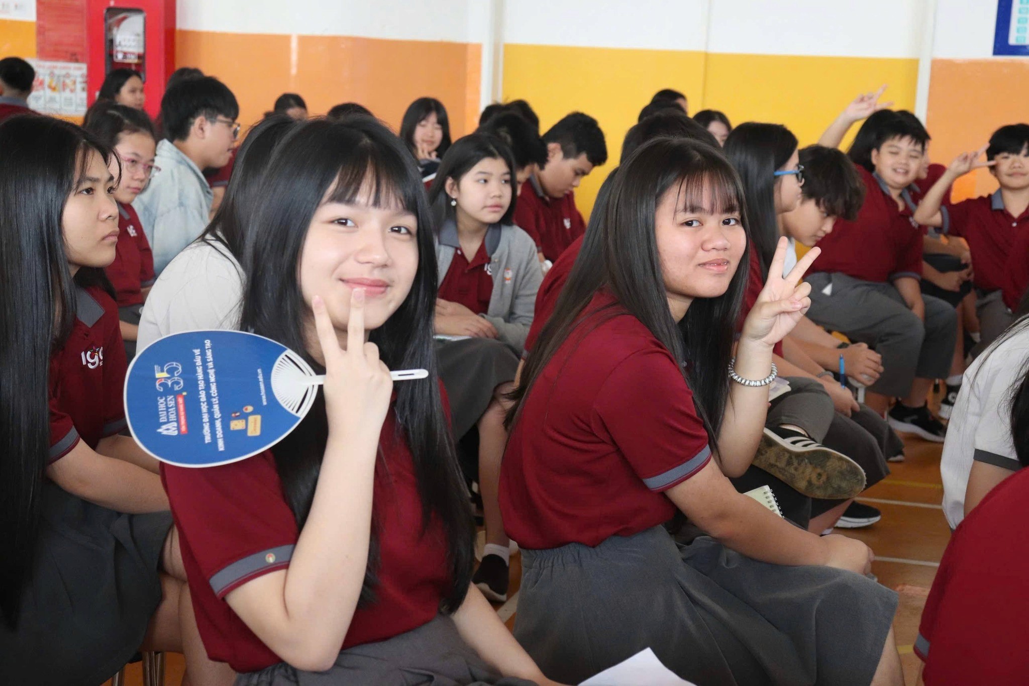 Trang bị kỹ năng giao tiếp mạng xã hội thông minh trên nền tảng số