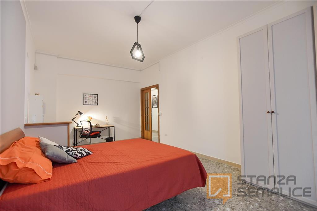 Stanza singola di 20 mq in Via della Rocca, Forlì – 490€ tutto incluso, cauzione zero