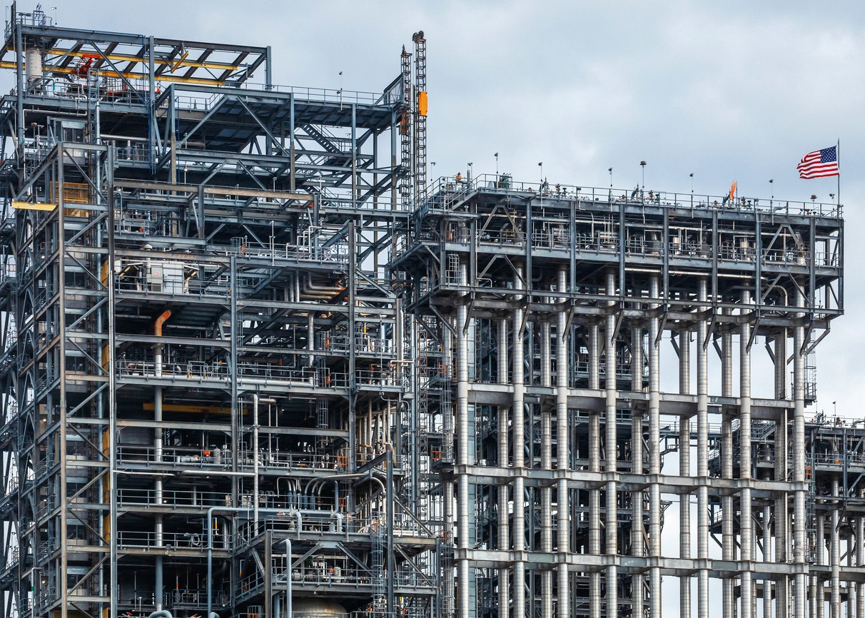 Construction site for a large commercial building