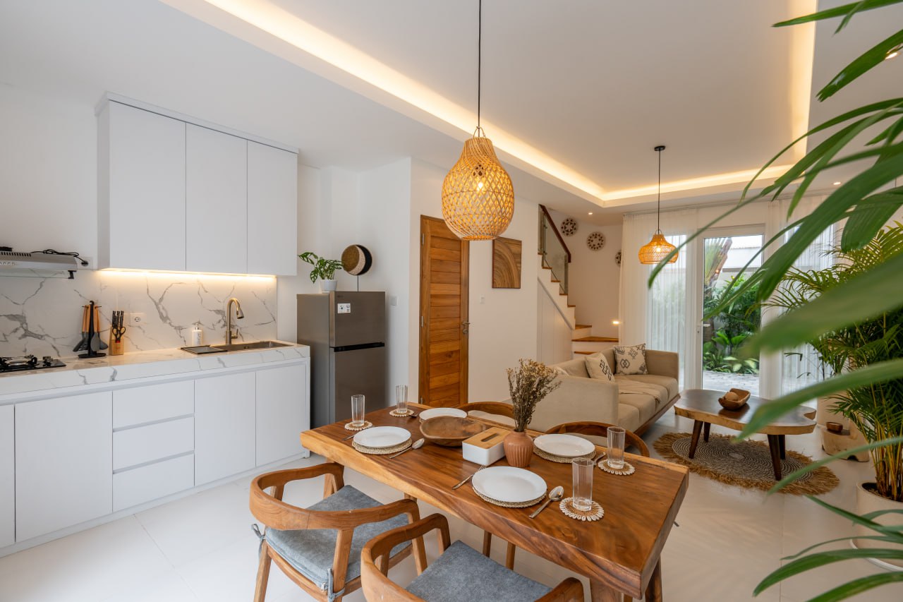 A 2-bedroom villa in a boutique complex in Canggu, Padonan