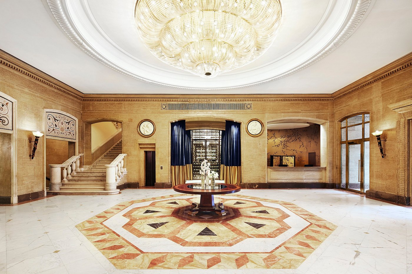  Sofia Hotel Balkan lobby