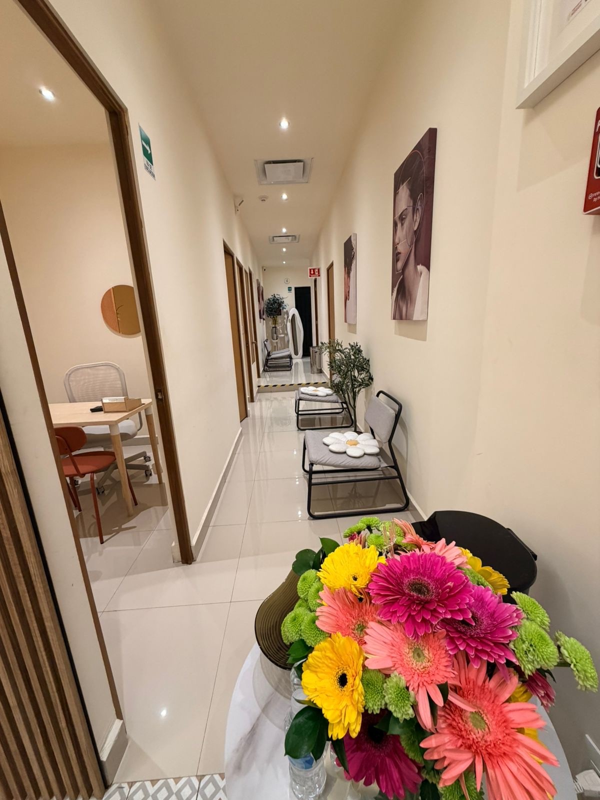 beauty clinic about gallery