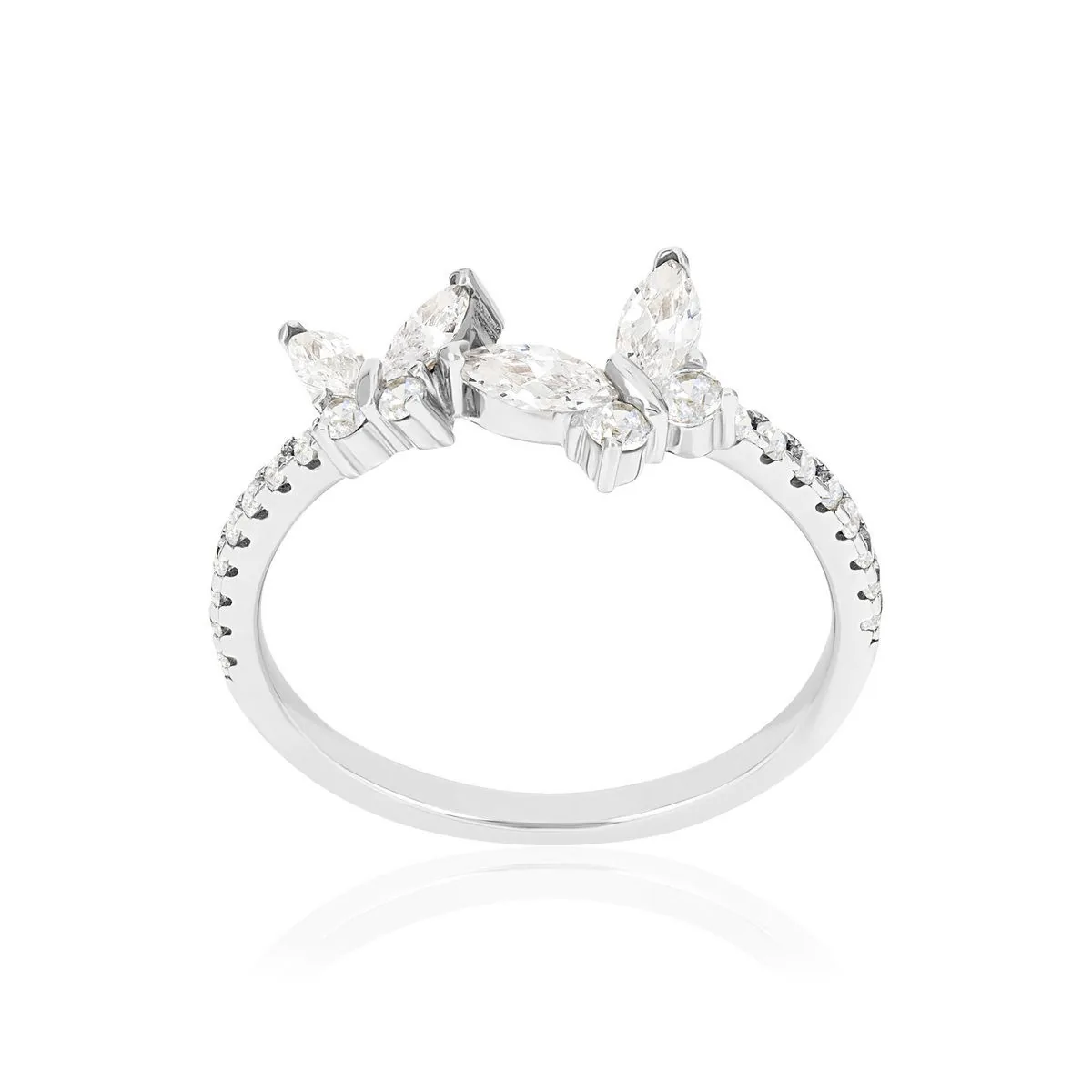 Bague en argent 925 sertie d'oxydes de zirconium