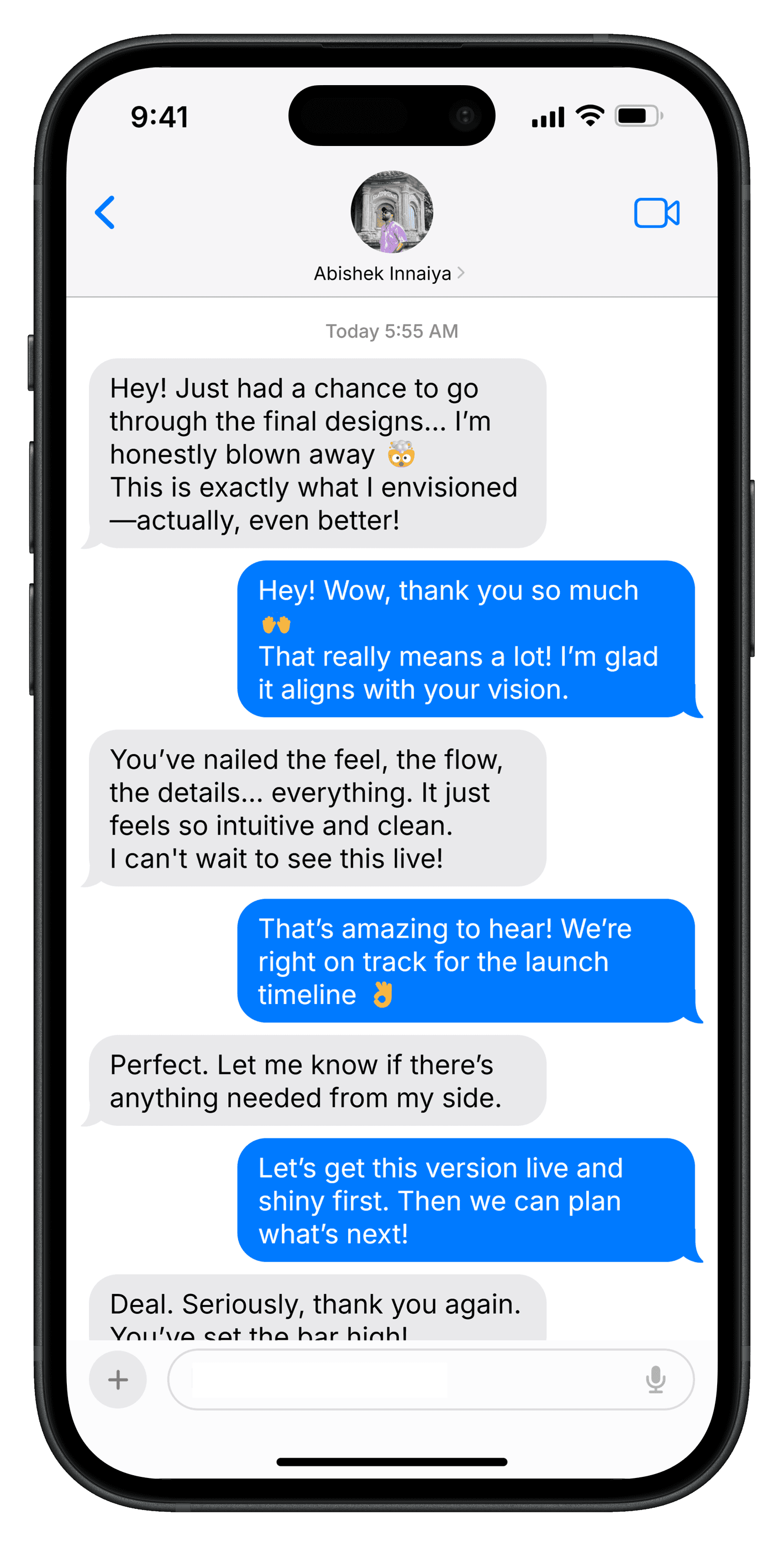 screenshot showing chat between client and designer