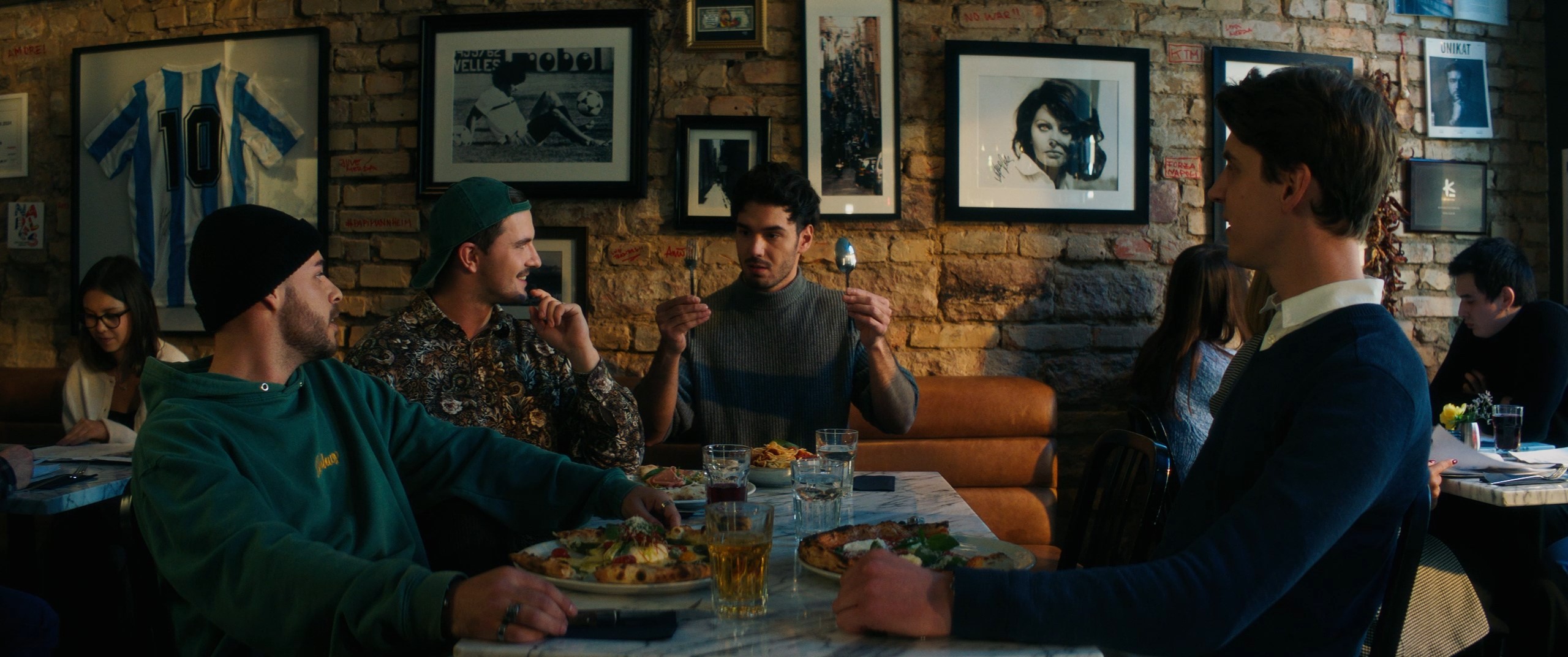 friends sitting in an italian restaurant