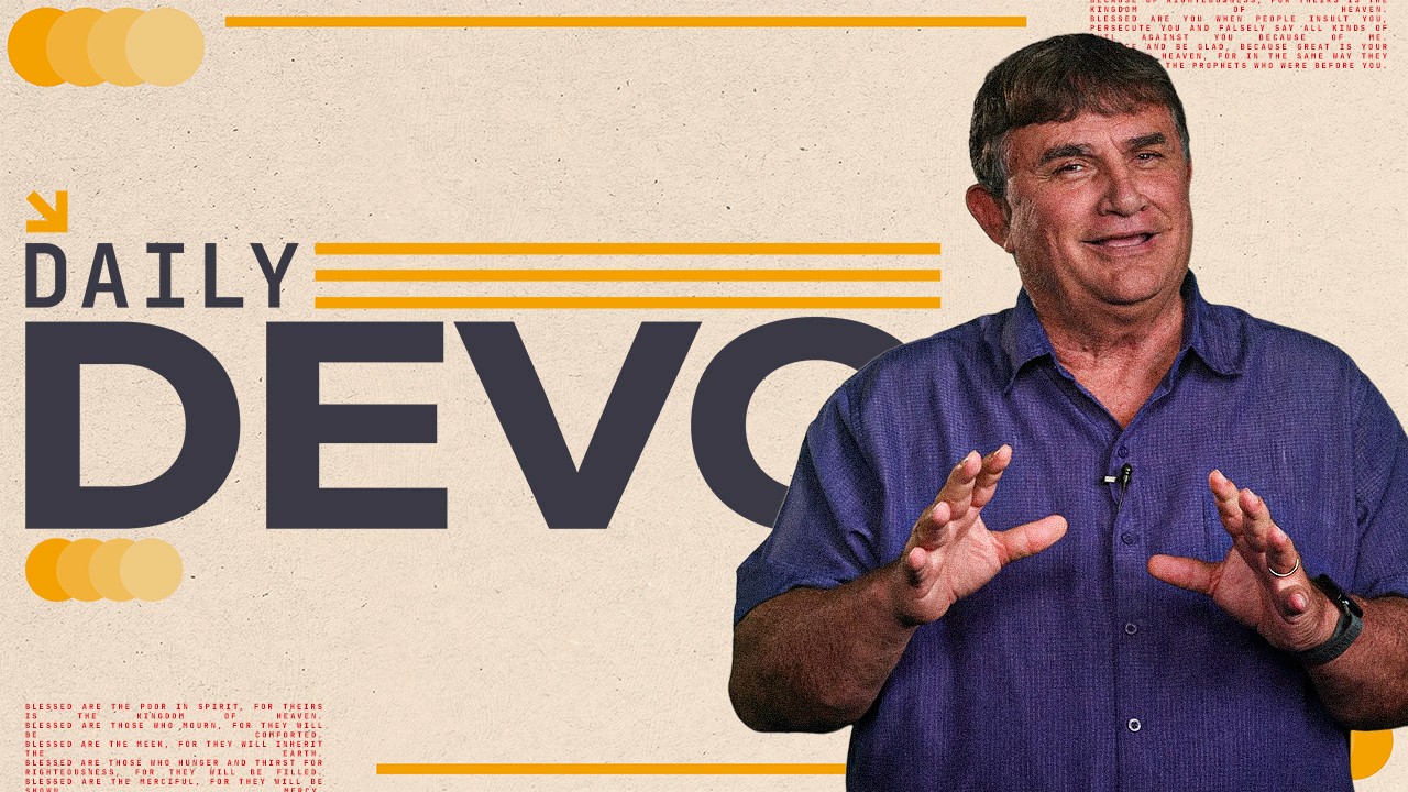 White outline of a spherical grid-within-a-globe icon followed by the word “Orbita” in white sans-serif type, centred on a smooth lime-to-forest green gradient background.