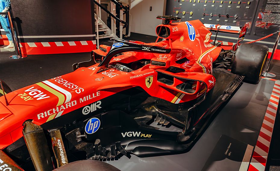 Ferrari desenvolve app de engajamento de fãs em parceria com a IBM