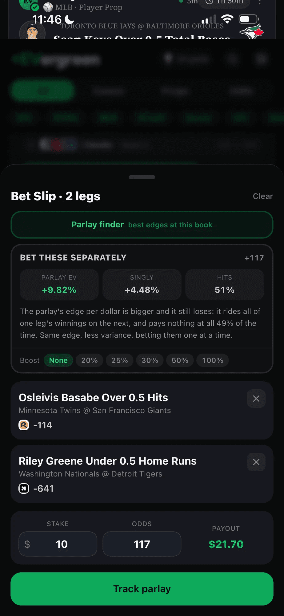 OddsHub match view comparing 249 bookmakers on one Premier League game with a no-vig toggle and payout percentage for each book