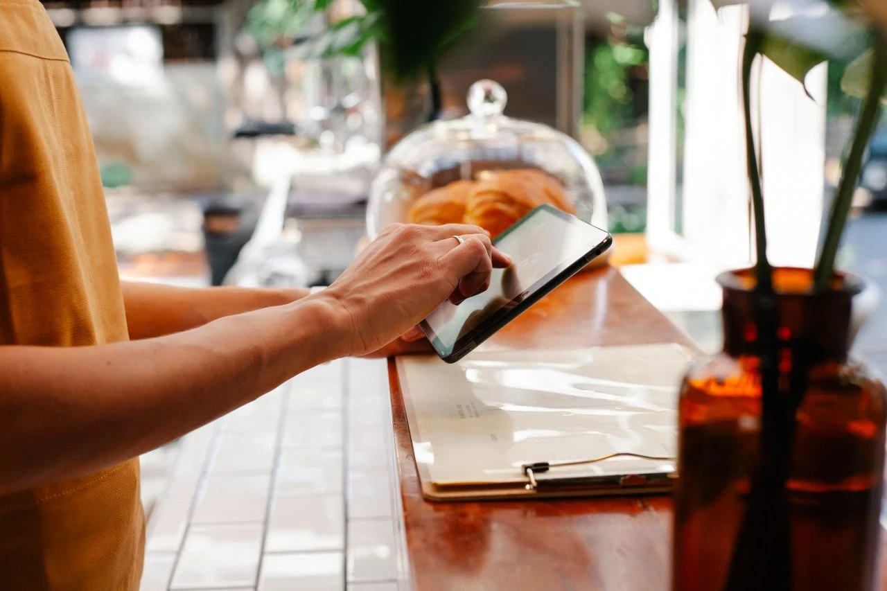 Vendre en CHR : 8 techniques que votre marque doit maîtriser
