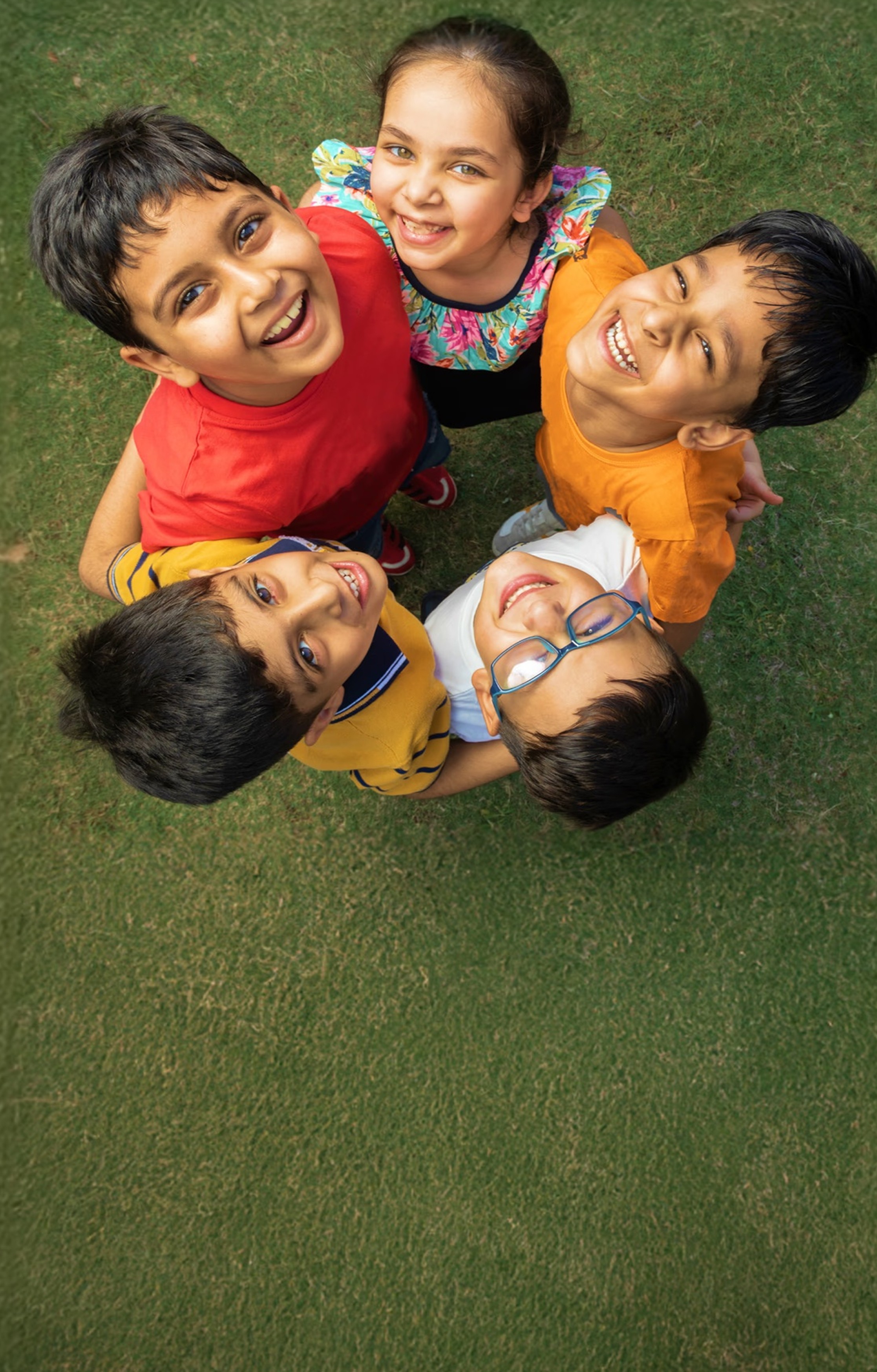 IB school students in Bangalore participating in collaborative outdoor activity