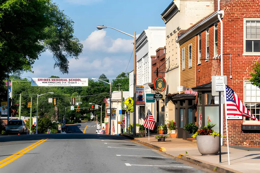 A commercial street in Annandale, VA, lined with local businesses serviced by our licensed plumbers.