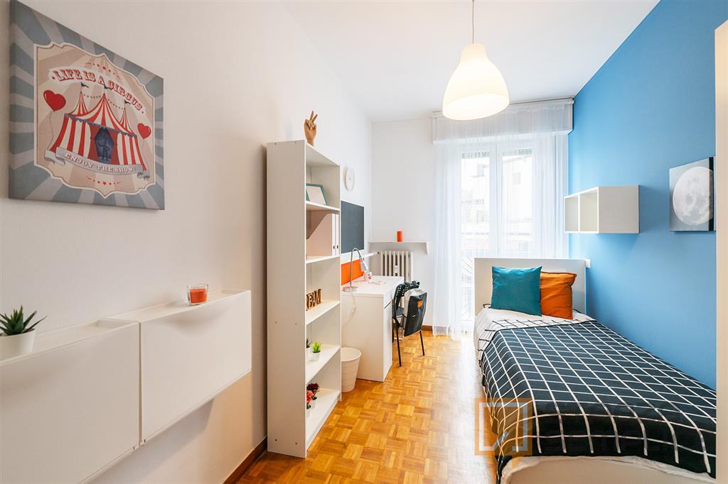 Stanza singola di 10 mq in Via MAZZINI, Bergamo – 470€ tutto incluso, cauzione zero