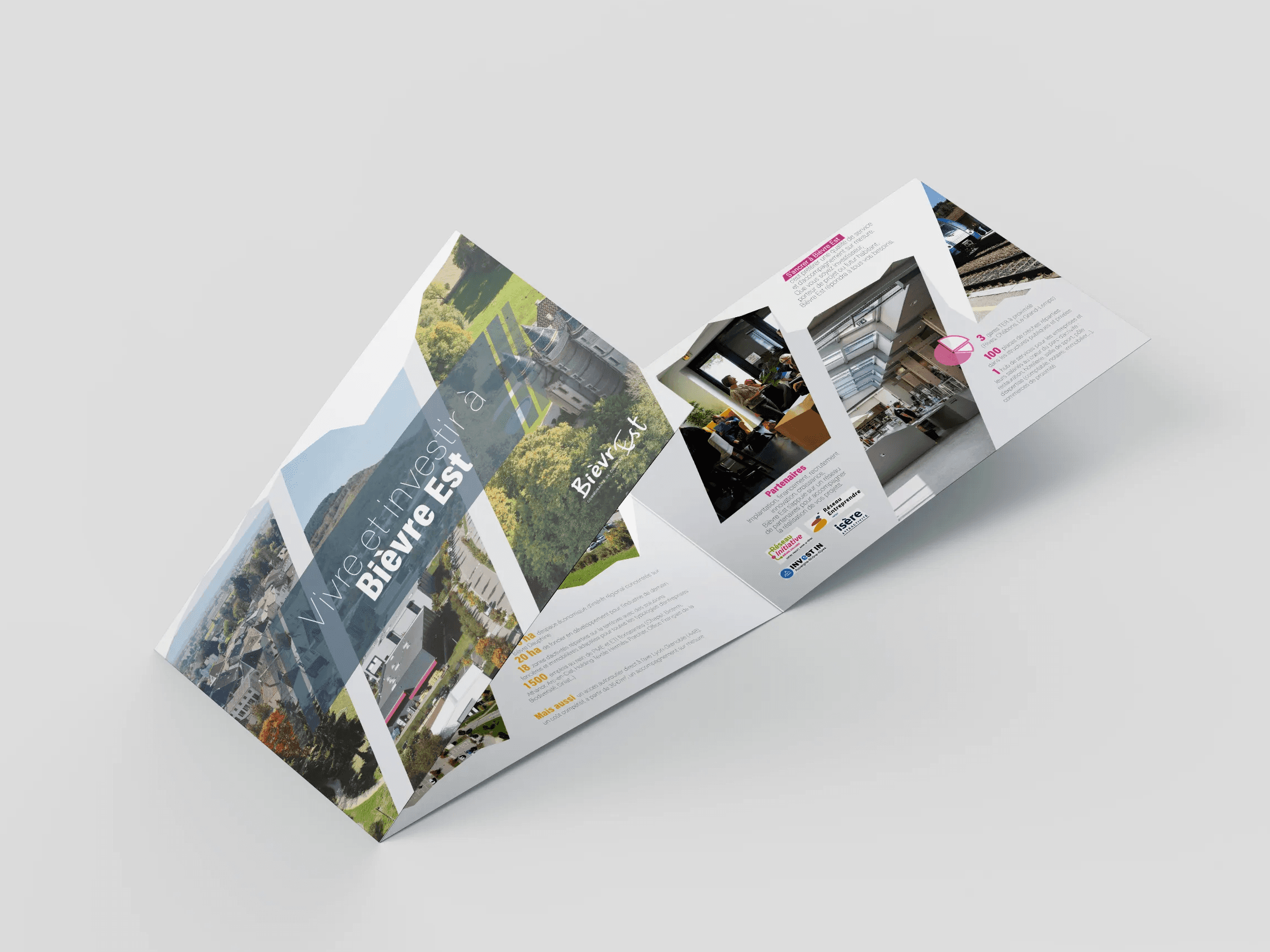 Mockup du dépliant réalisé pour le service attractivité du territoire de la communauté de communes de Bièvre Est.