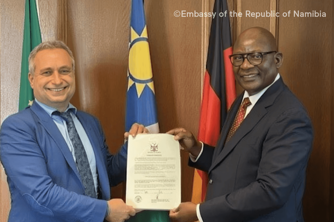 Prof. Dr. Schlereth und Botschafter