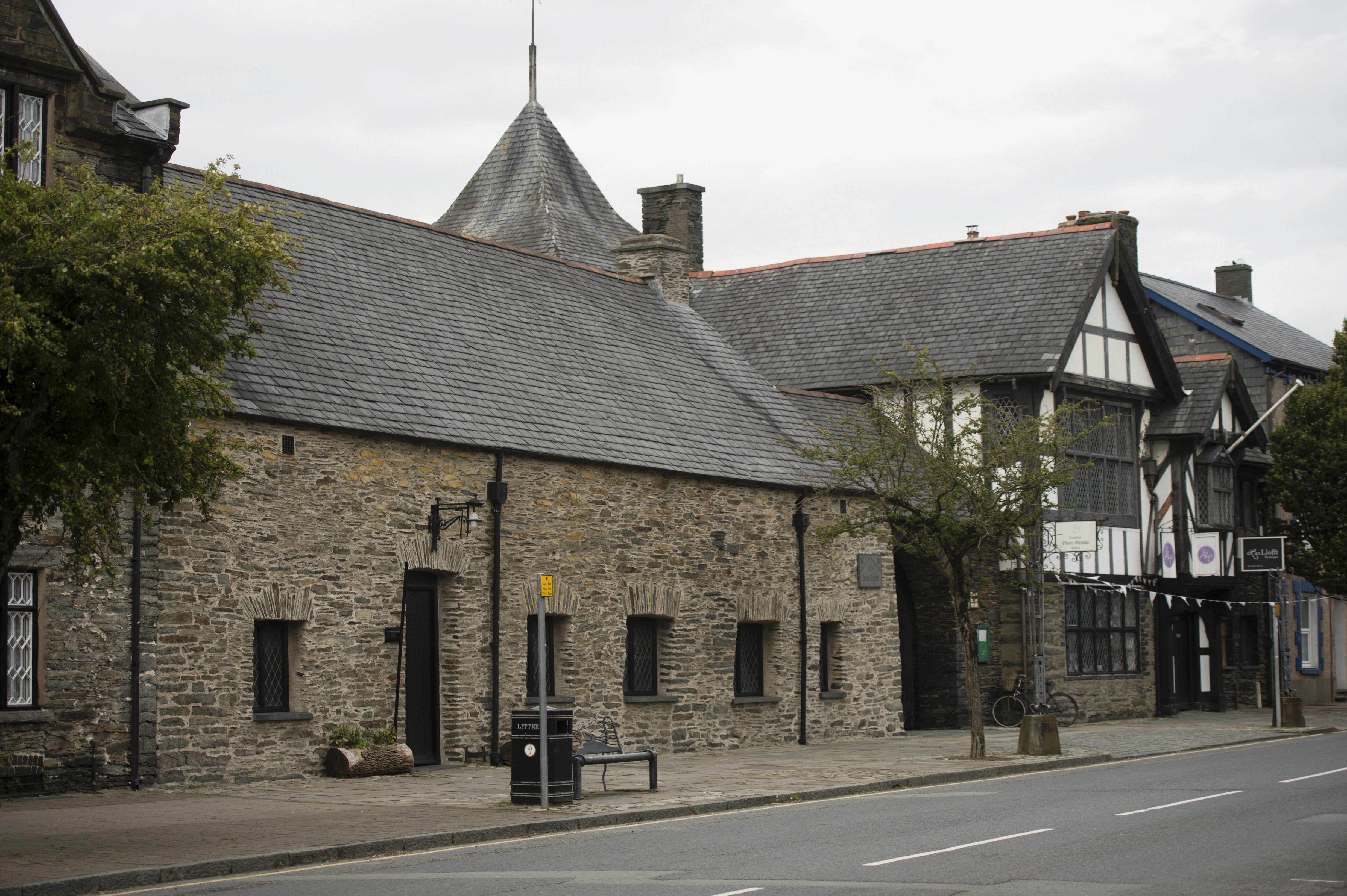 Owain Glyndwr Centre in Machynlleth