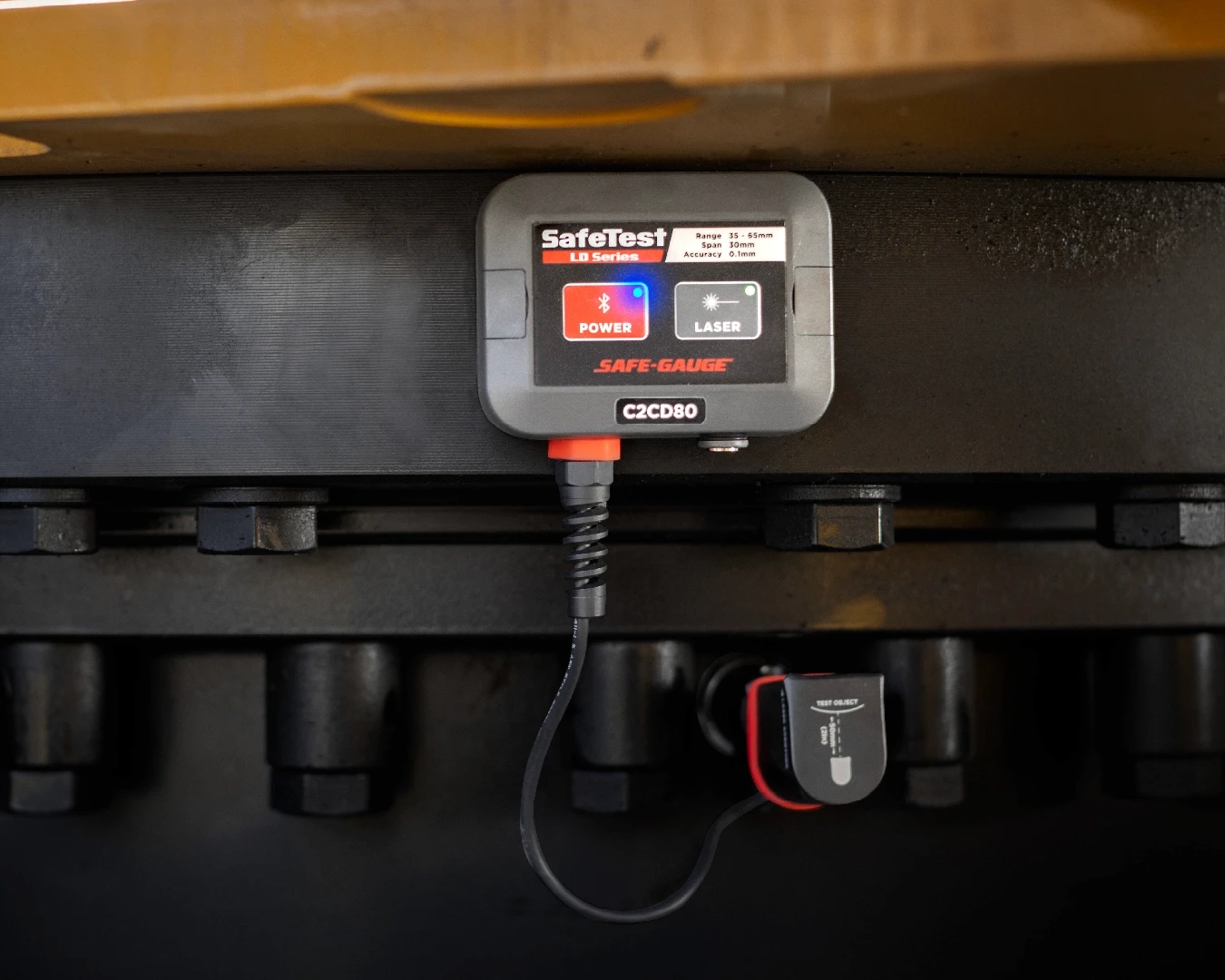 LASER DISPLACEMENT SAFEGAUGE