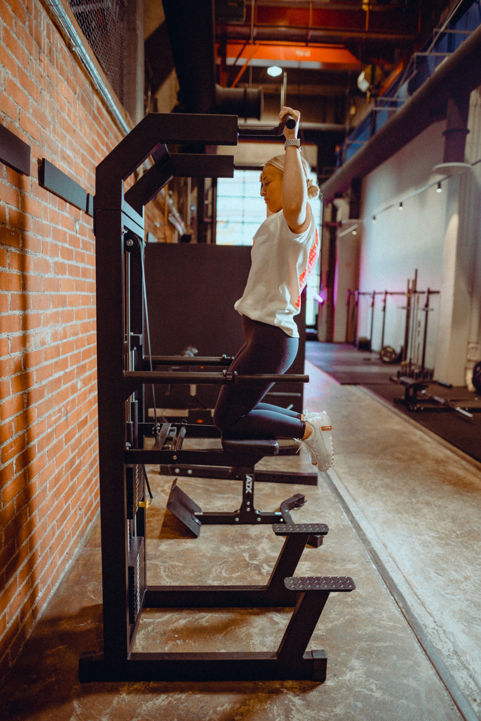 Assisted pull-up