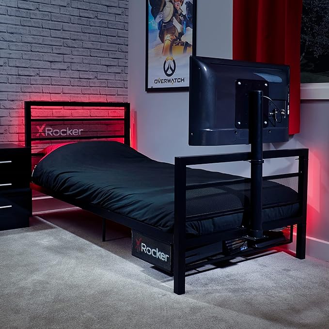 A perfect combination of sophistication and utility, the gamer bunk bed fits any space.