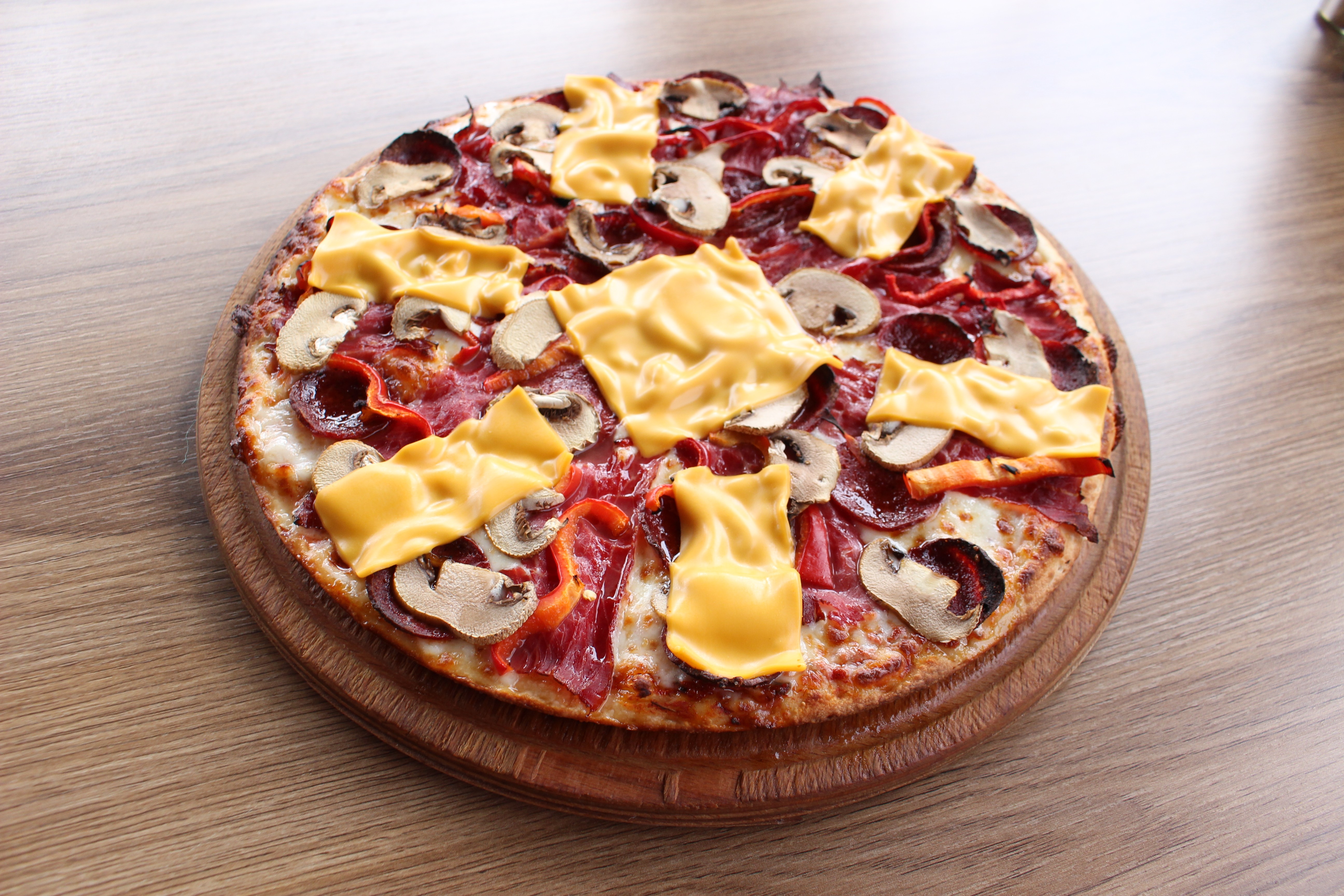 Füme Etli Pizza