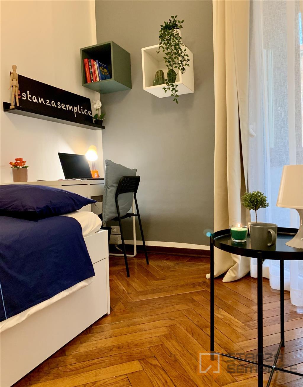 Stanza di 10.5 mq in Via Racconigi n., Torino