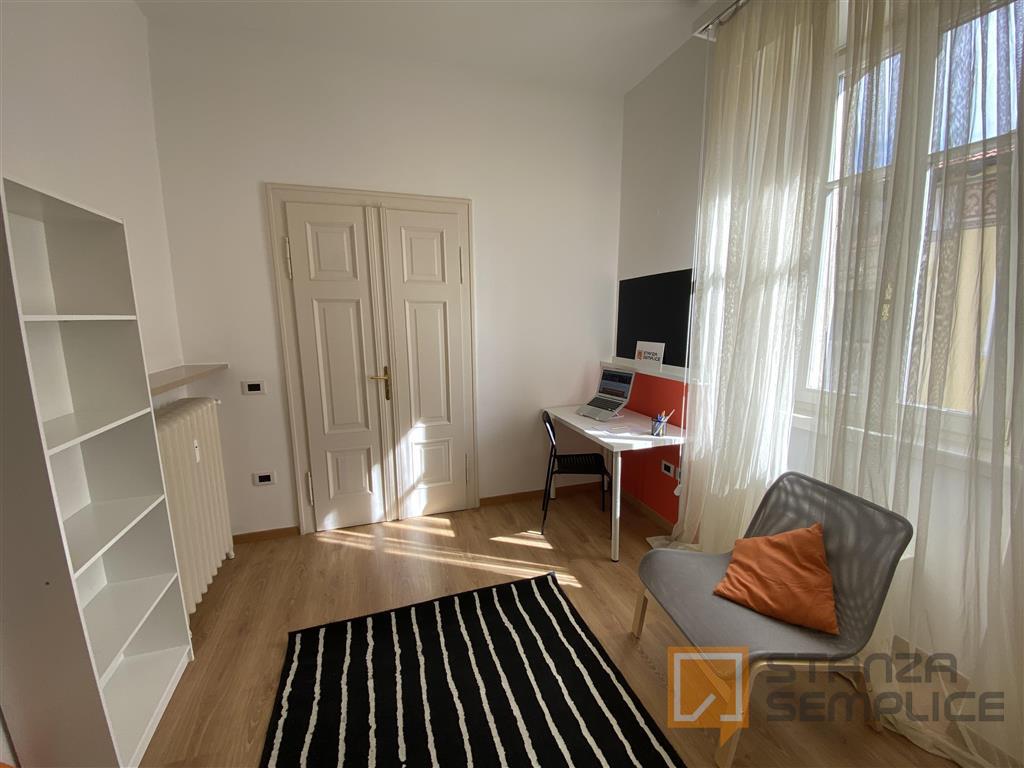 Stanza di 14 mq in Via CARDUCCI, Rovereto