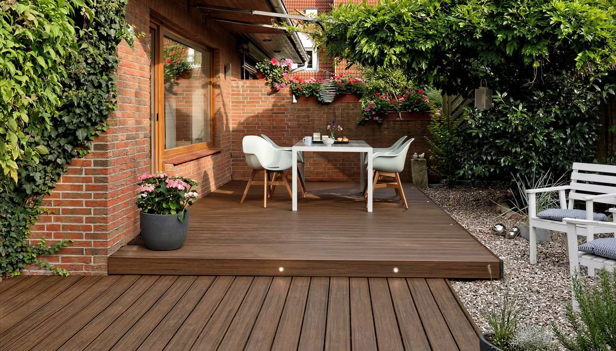Trex composite decking sample palette led by popular Island Mist with warm brown accent finishes