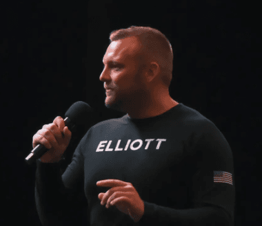 Andy Elliott