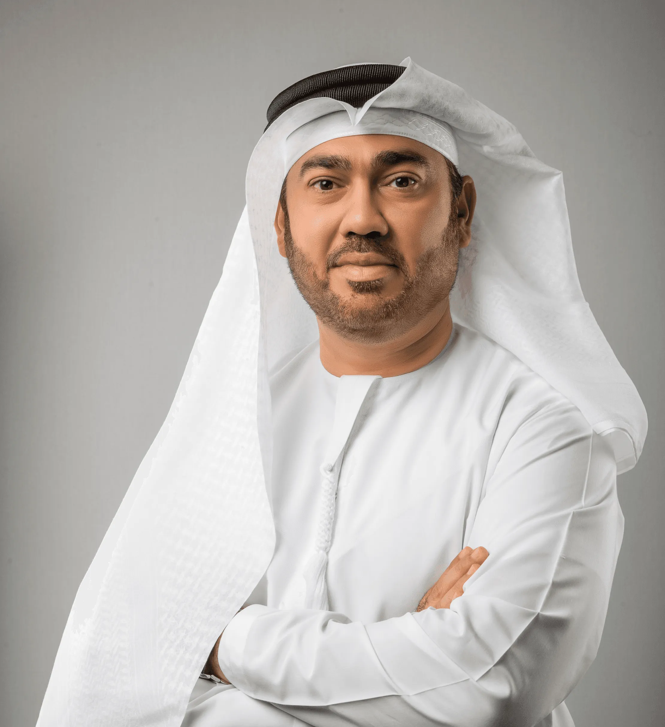 Dubai South Business Hub Free Zone - A man wearing traditional Emirati attire