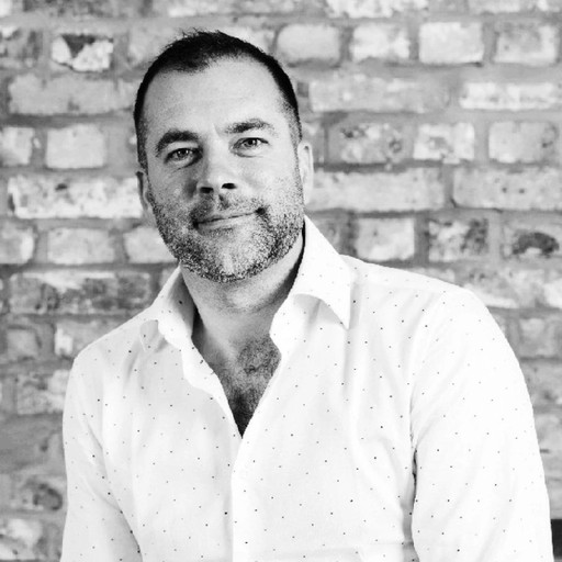 Andrea Miles - Techly X Webflow Template