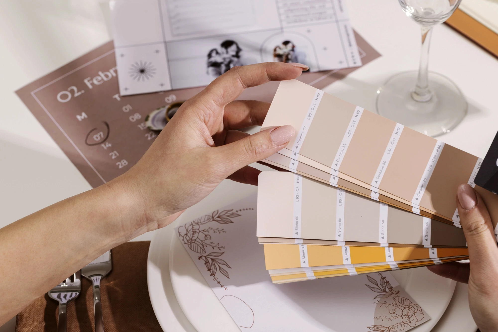 ნილე შეხვედრის მუდბორდი, ფერების არჩევა, ქორწილი