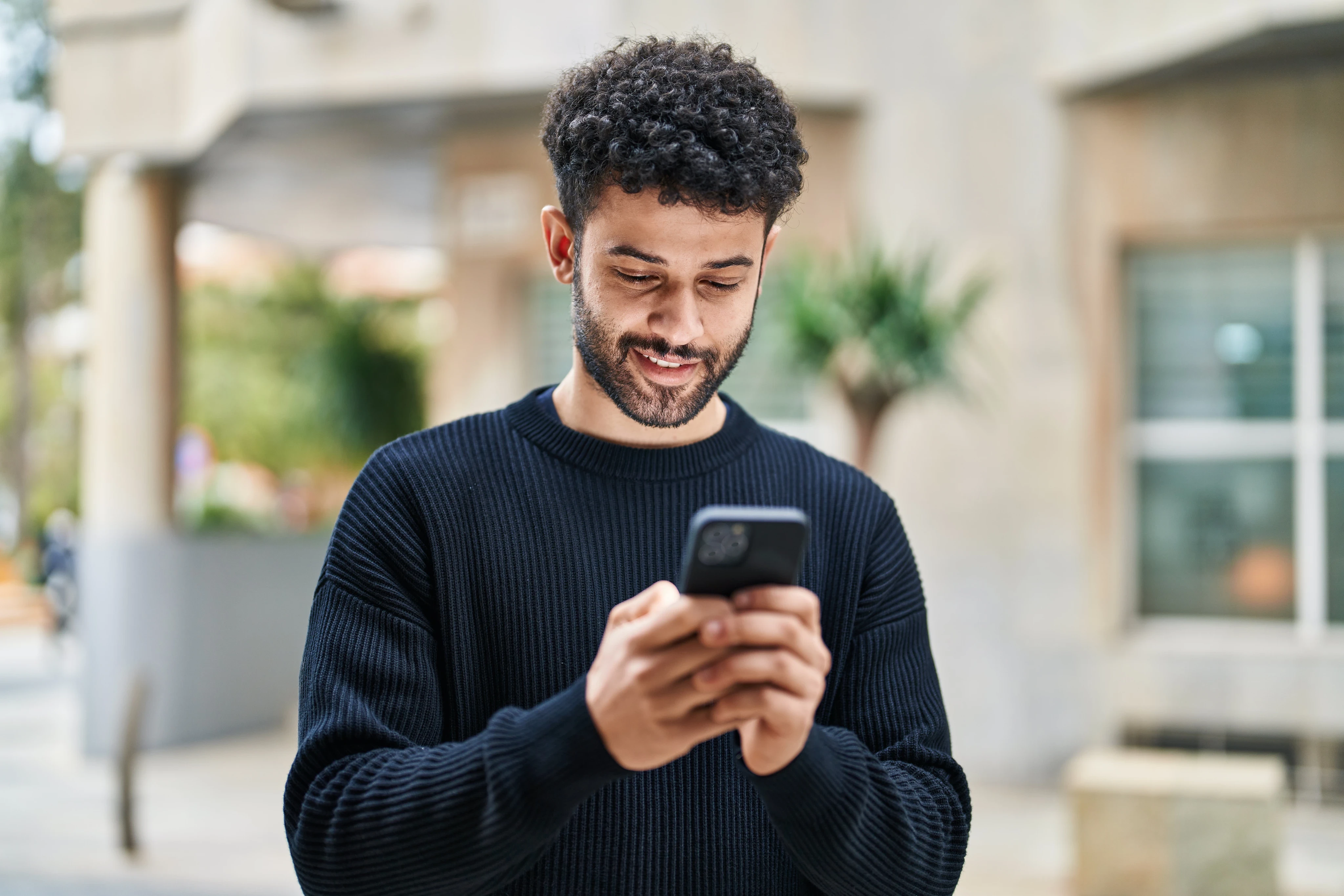 man using abn amro app