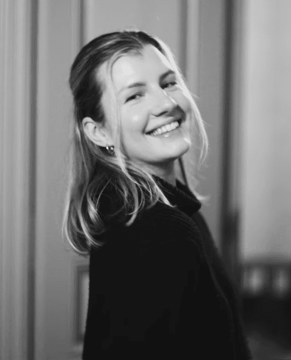 Portrait of Paula Voitane