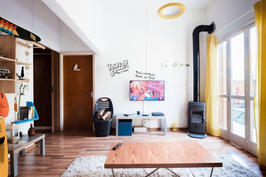Colorful, sunny AirBnB photo