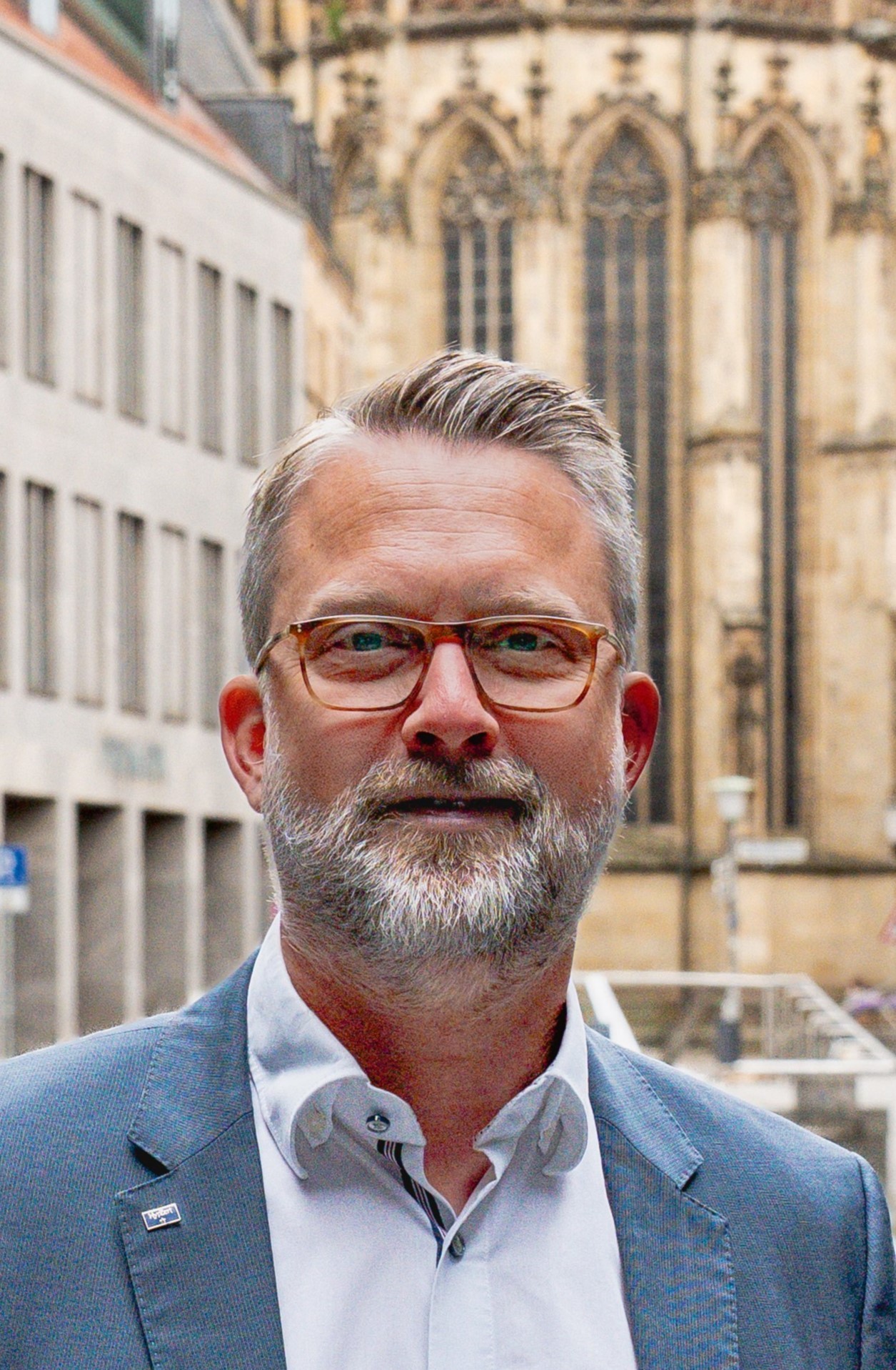 Dr. Benrd Buschmeier