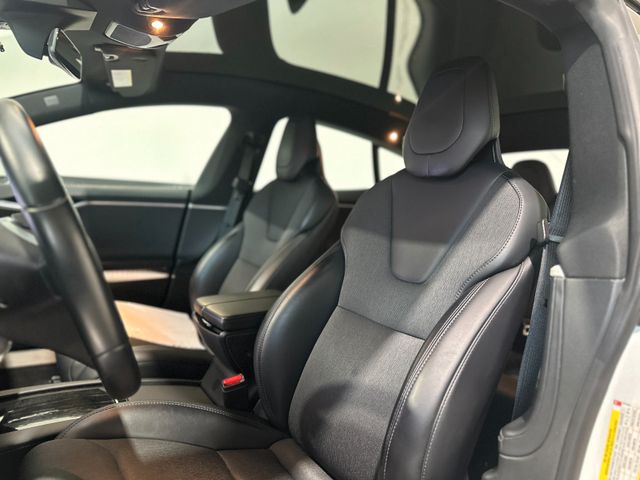 TESLA Model S 2018 WHITE Gebrauchtwagen - Galeriebild 12