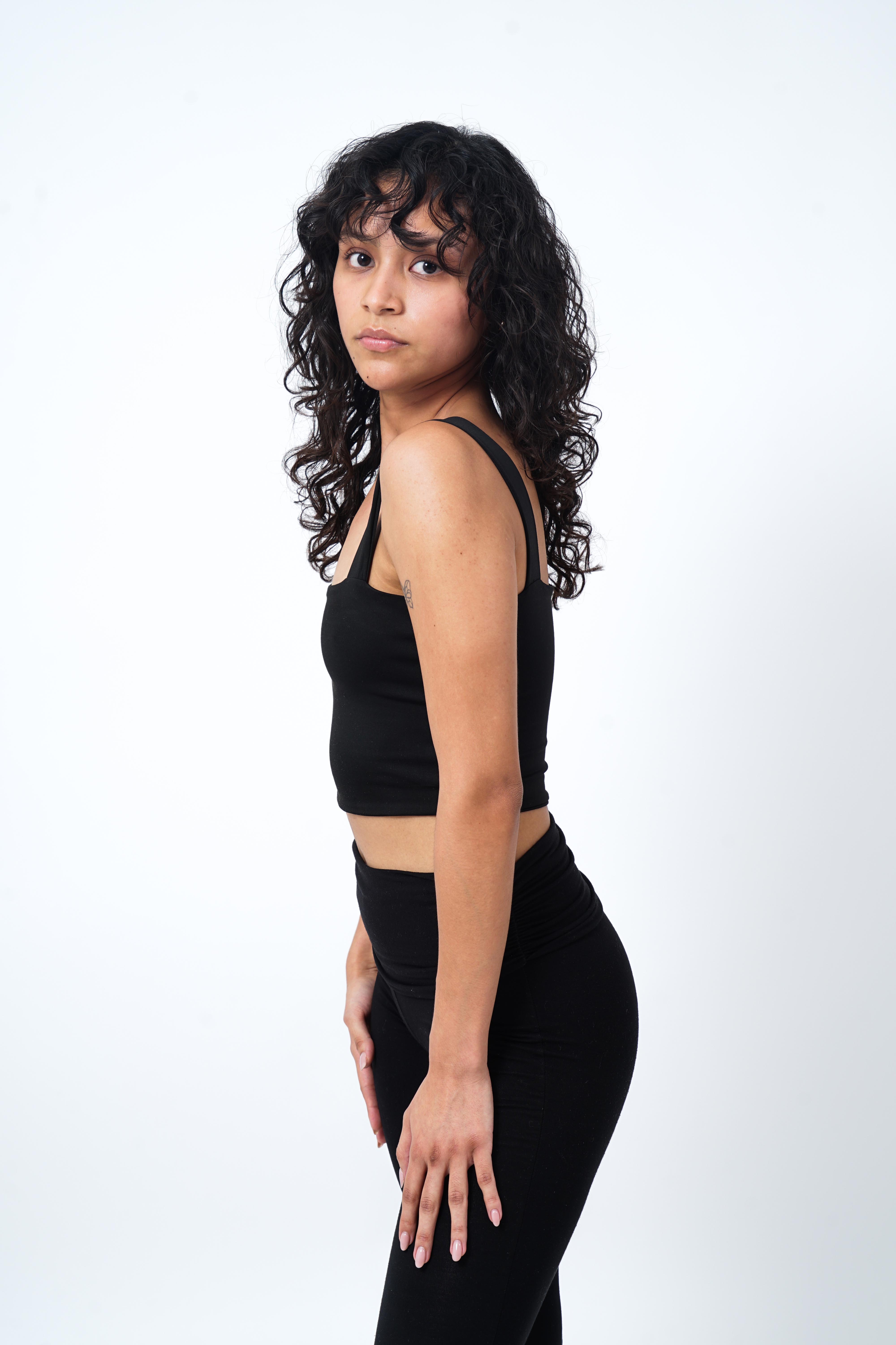 Yaresi Zavala — 10