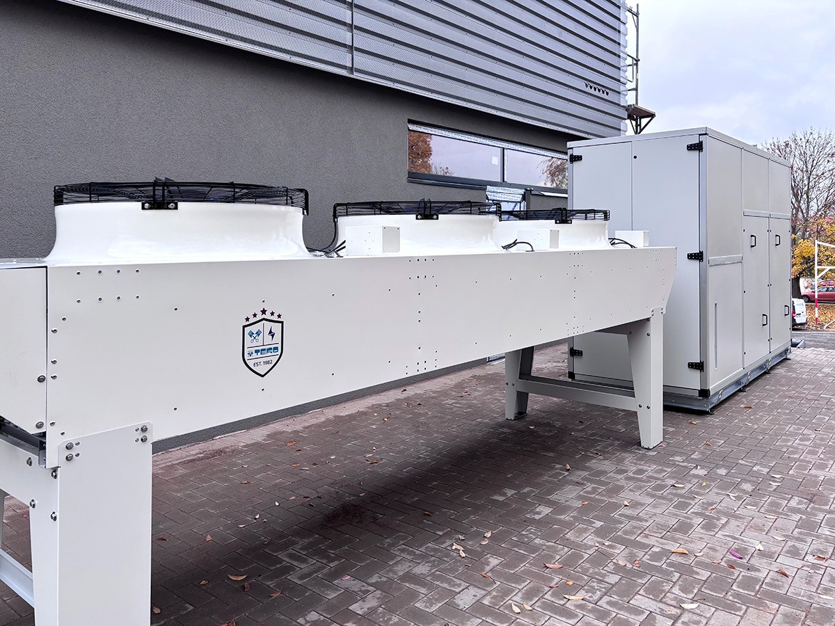 Thumbs up from lab technician for successful chemical delivery