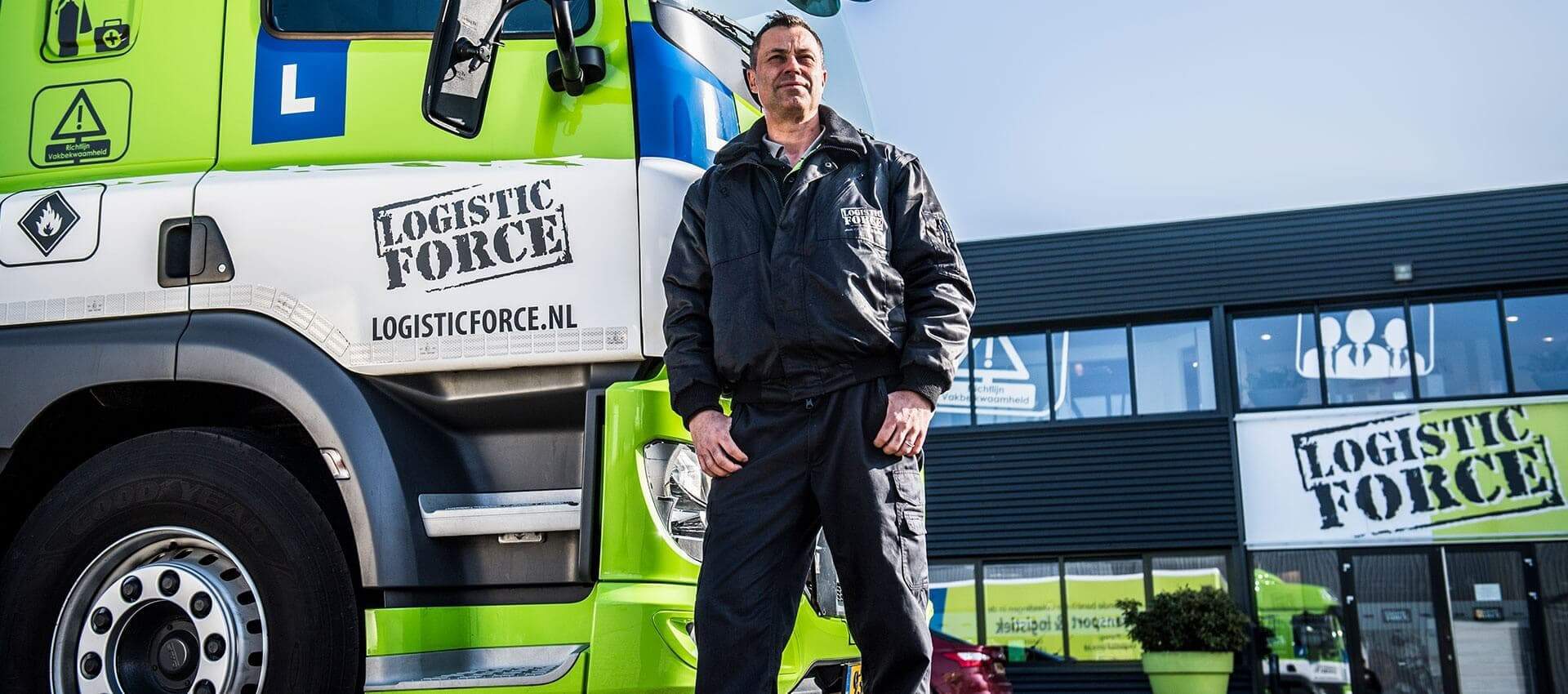 Logistic Force team