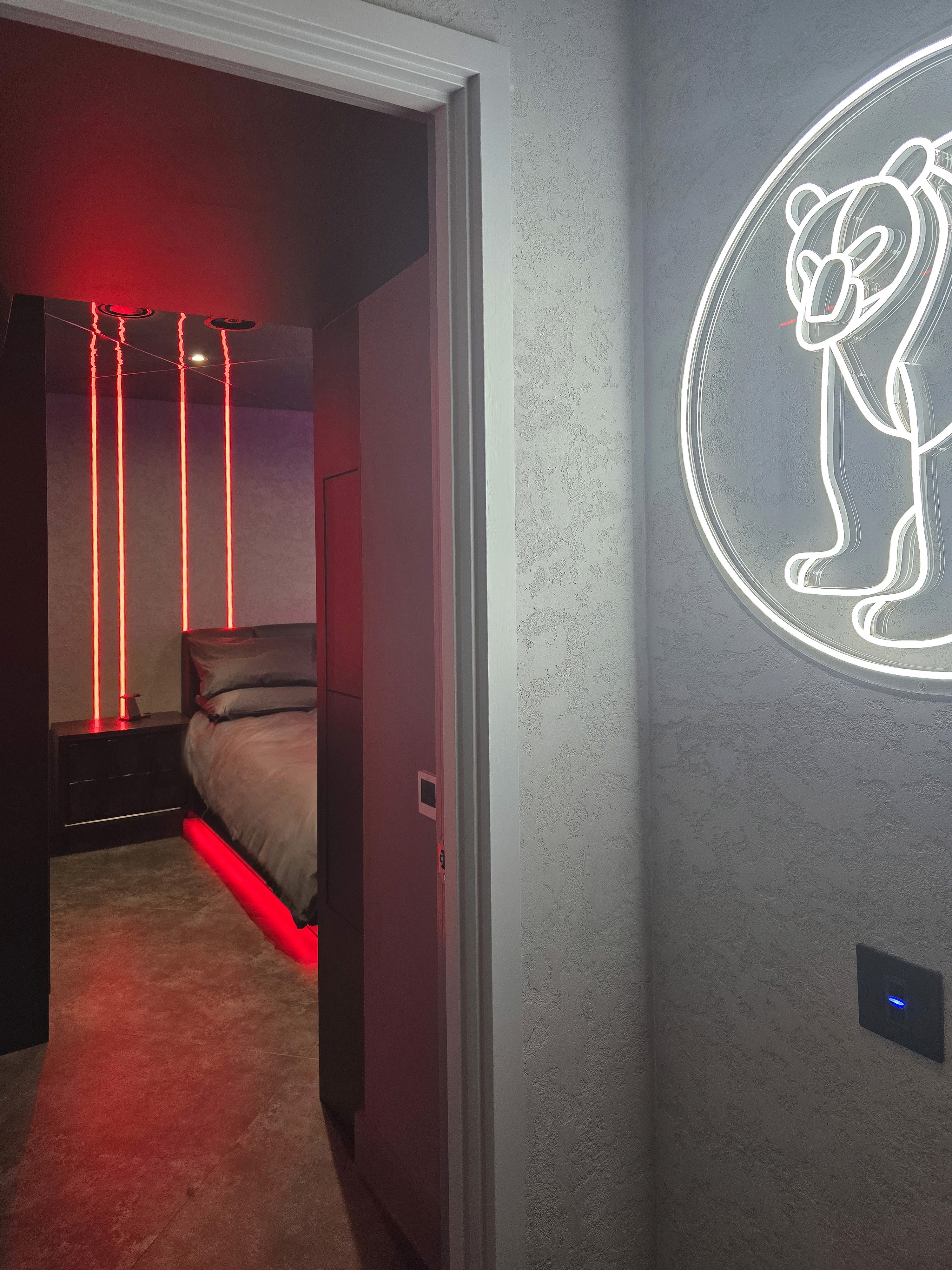 A cloudy skyline view of Vauxhall, London featuring the River Thames with modern architecture and a prominent high-rise building near Tonic Apartment, reflecting urban living and the cityscape.