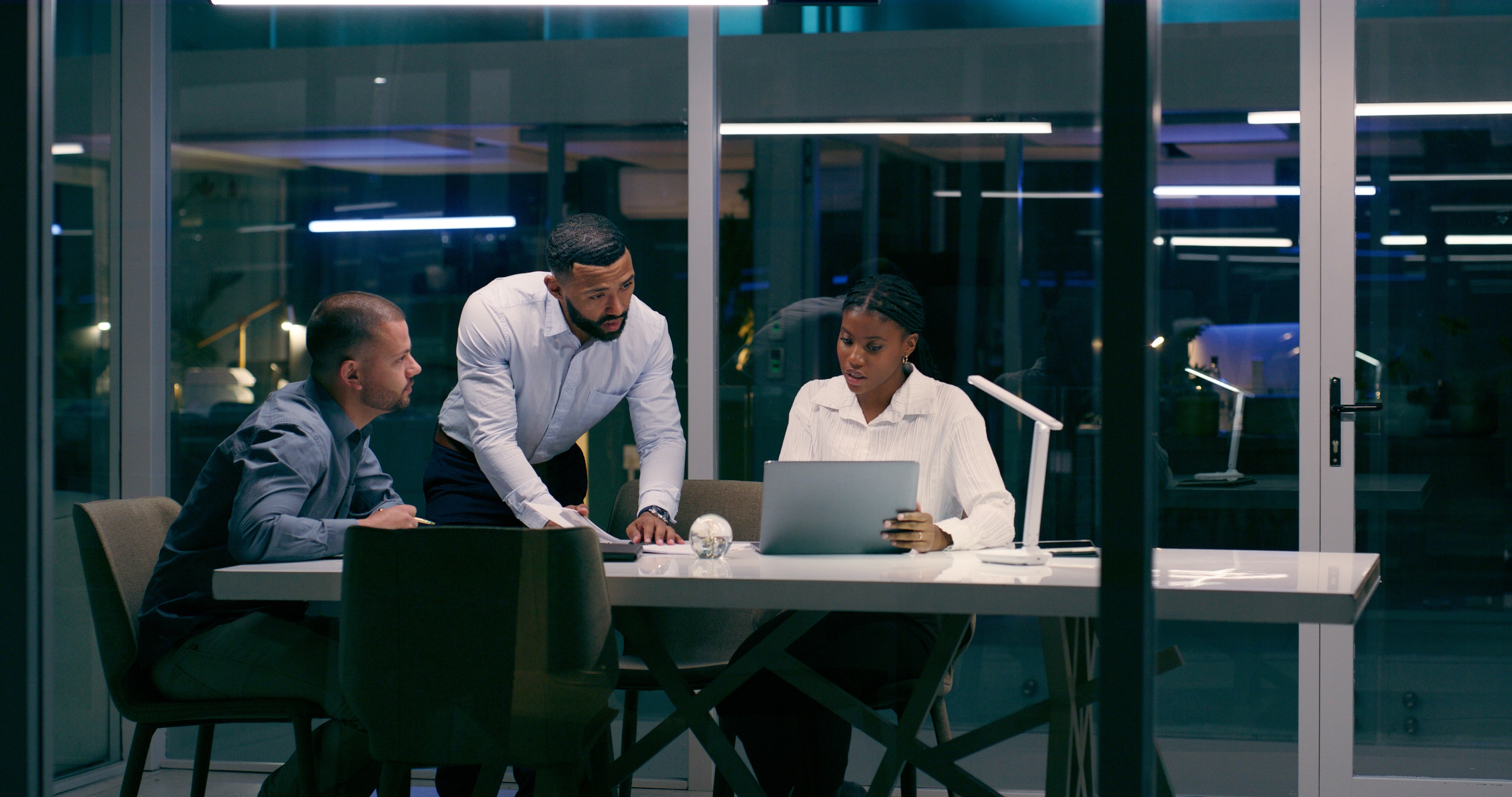 Late work, attorneys and collaboration in boardroom for review