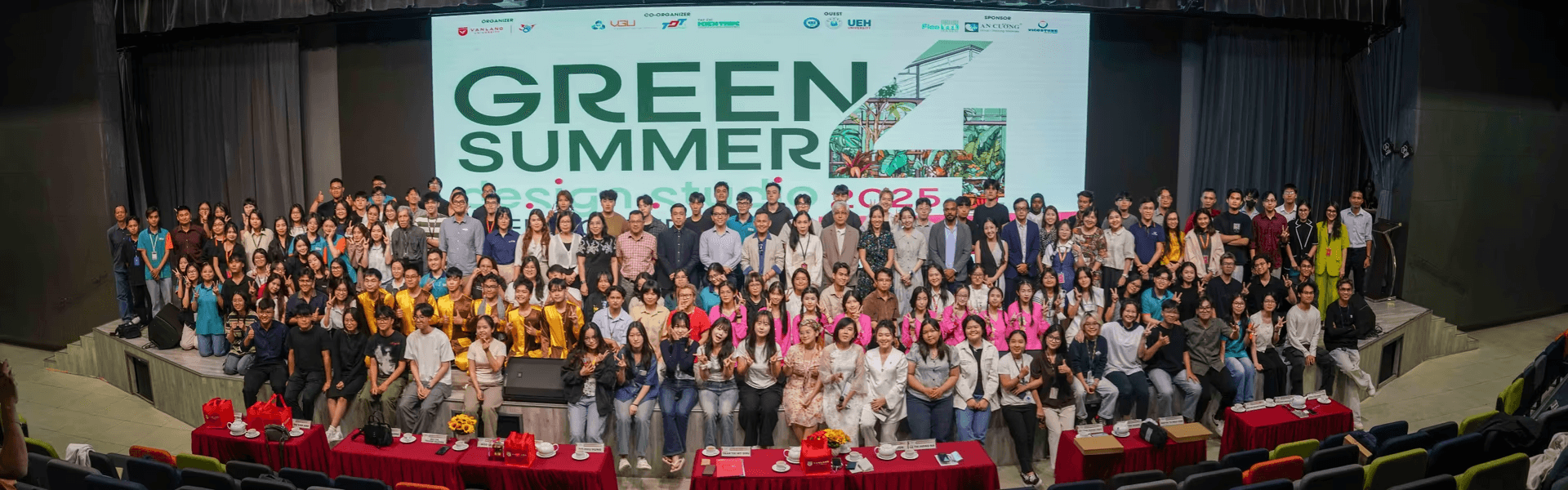 Xưởng Thiết kế Mùa hè Xanh 2025: Sinh viên Văn Lang kiến tạo kiến trúc xanh từ những ý tưởng đột phá