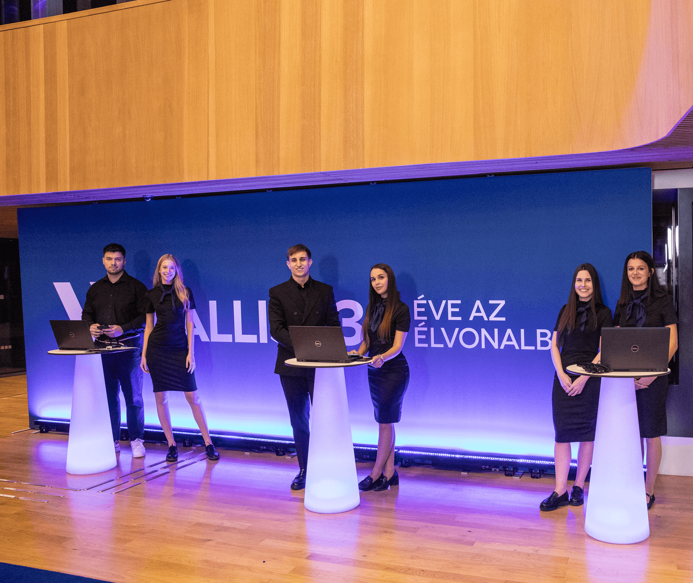 Main image of hero section