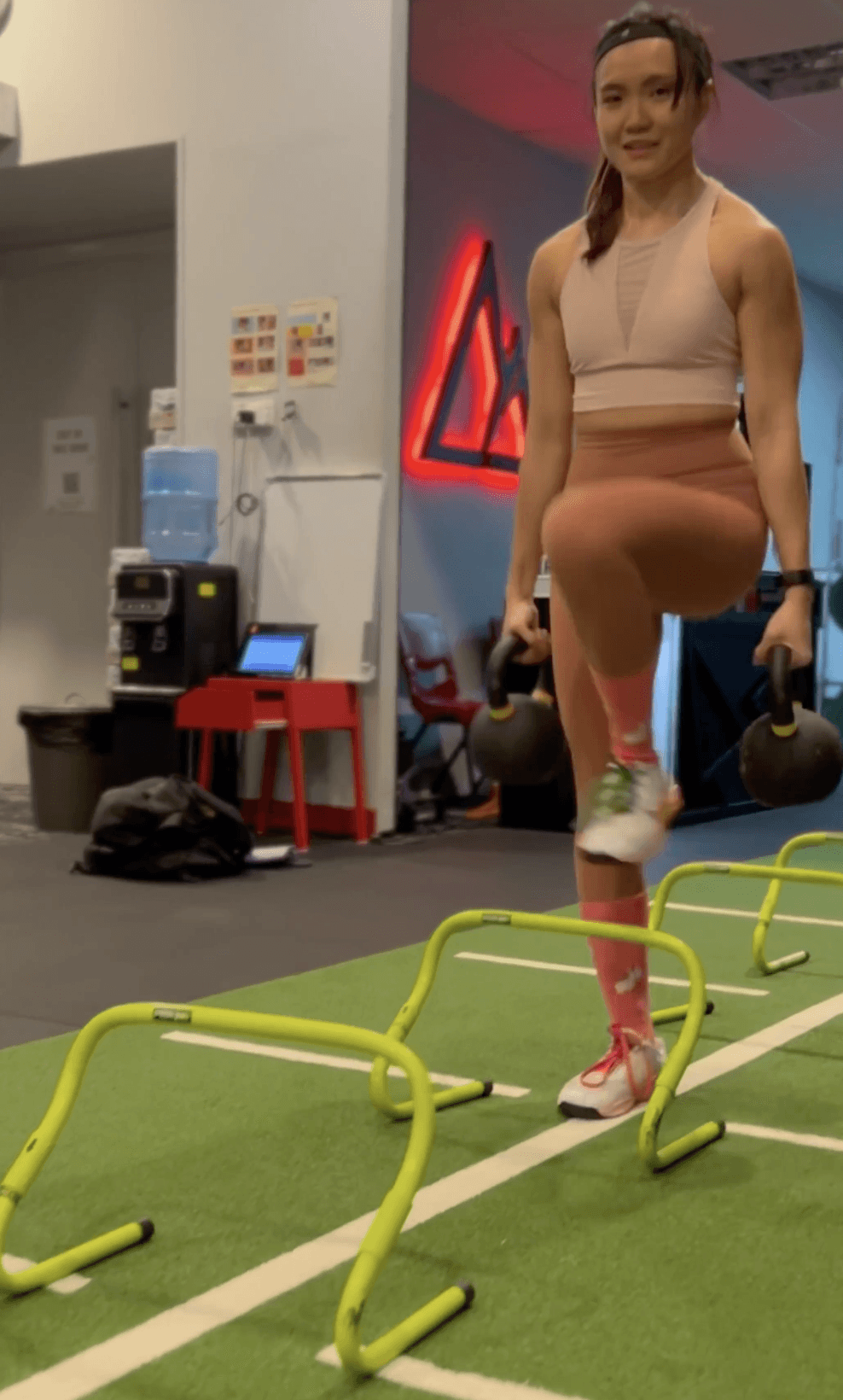 women working on exercise to strengthen core, mobility, hips