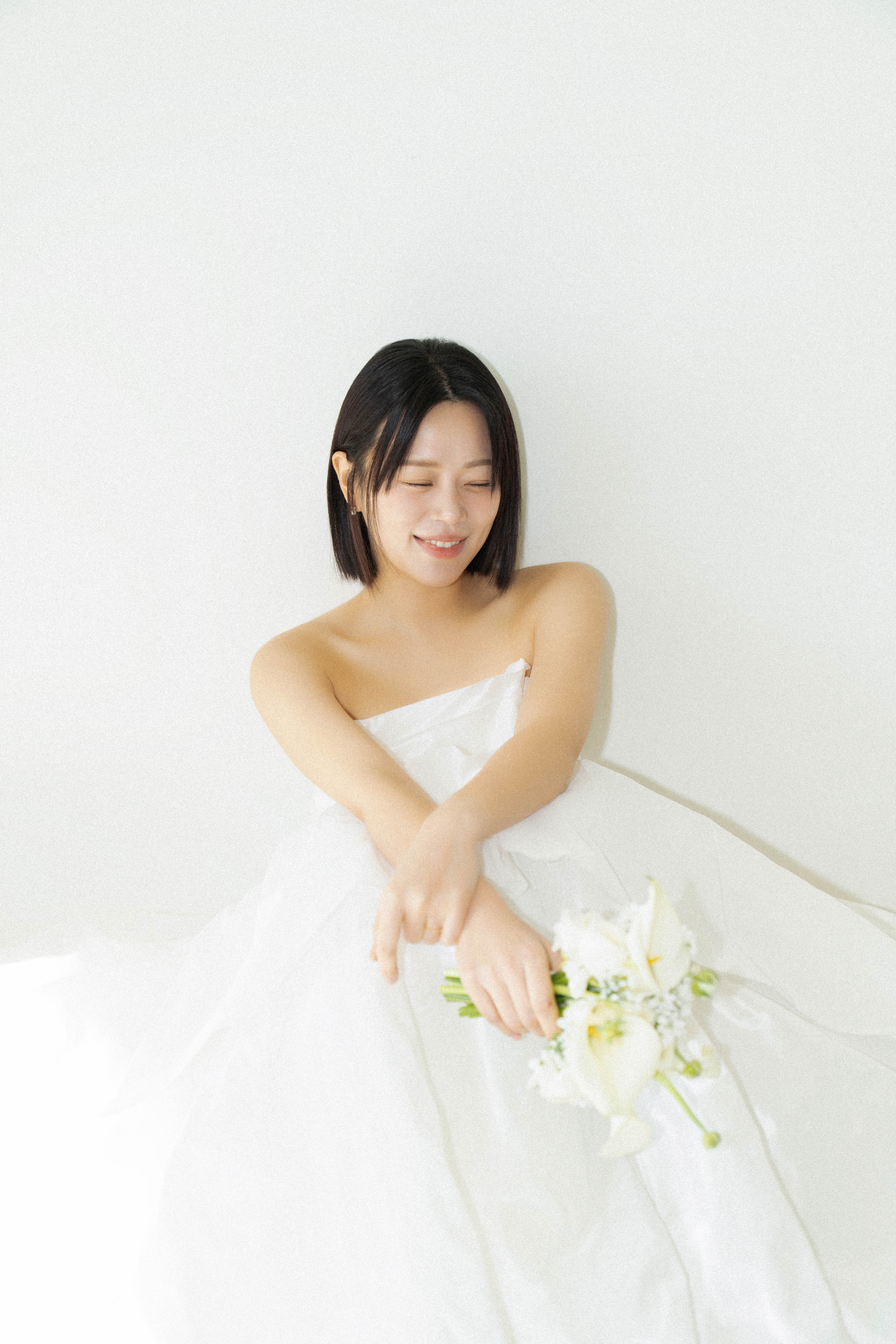천안세미웨딩 촬영 후기 | 스튜디오널이 담아낸 두 가지 착장의 감성 커플스냅