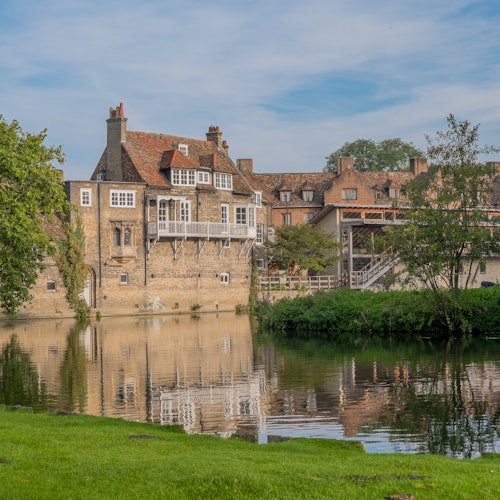 剑桥大学徒步游览票在剑桥