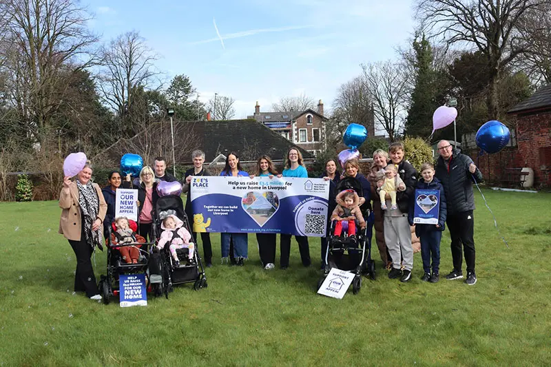 Photo of Zoe's Place benevols & families