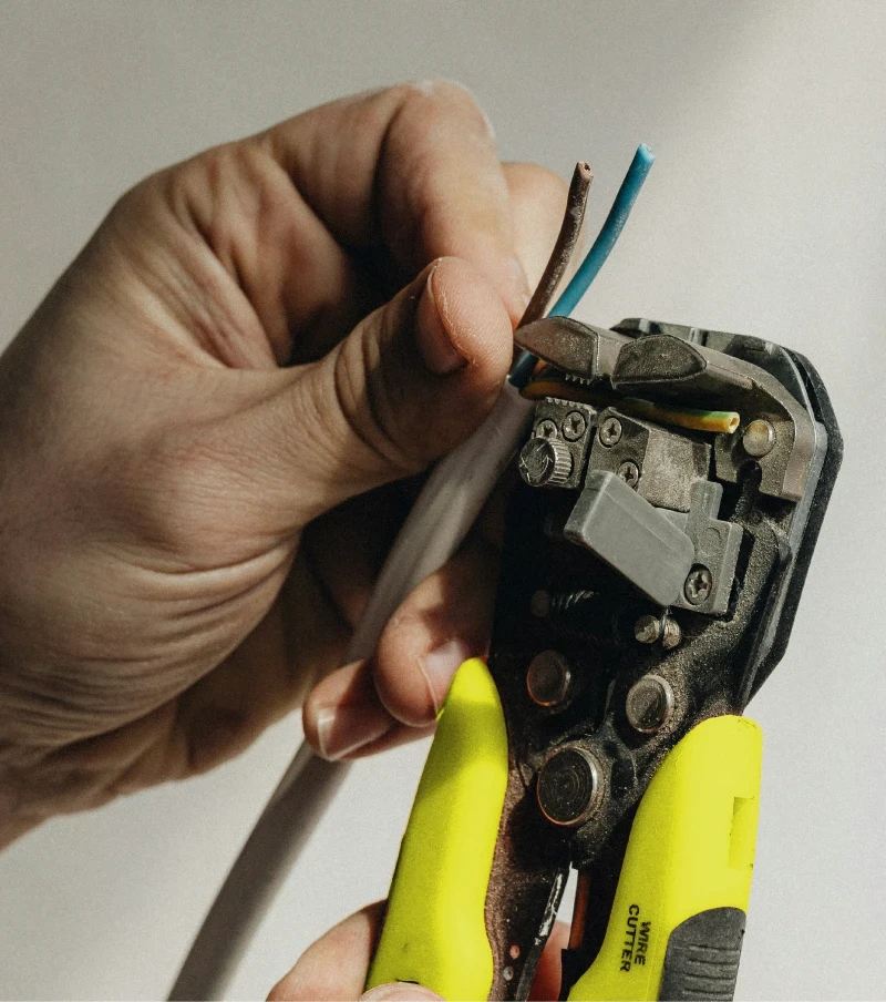yellow-wire-cutters