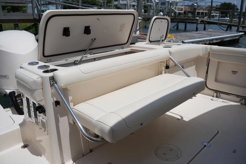 Boat thumbnail 2