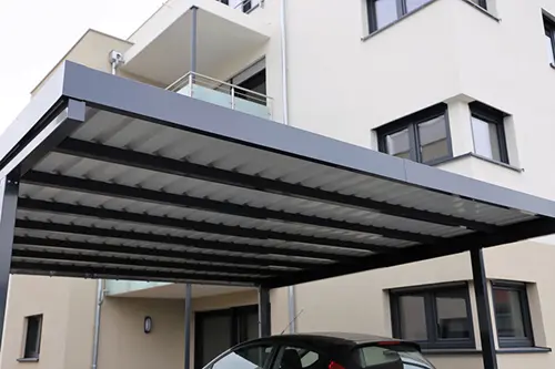 Carport aus Aluminium, maßgeplant von Harmes